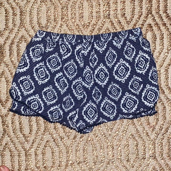 Patterned shorts - Picture 3 of 3